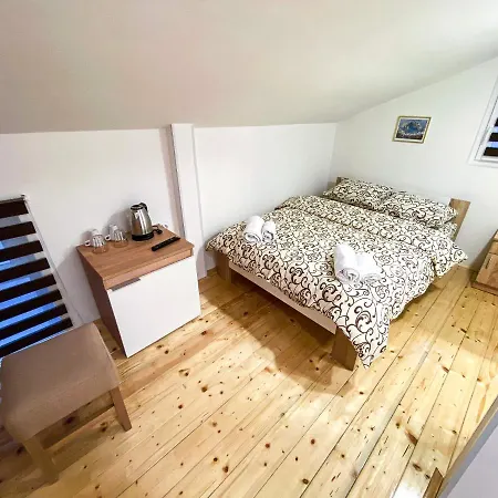 Kiko Apartment *