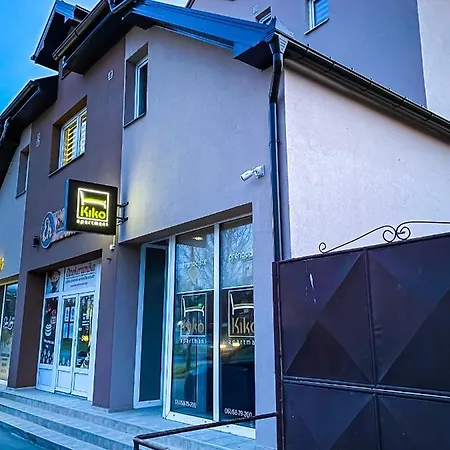 Kiko * زرنيانين