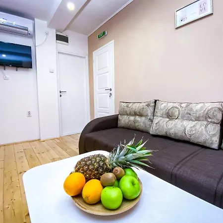 Kiko زرنيانين