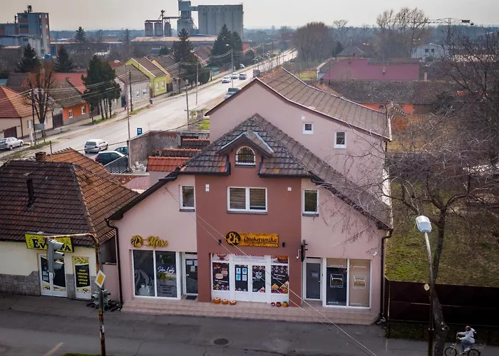 Kiko Διαμέρισμα Ζρένιανιν