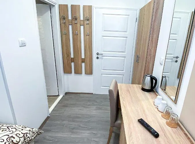 Kiko * Ζρένιανιν