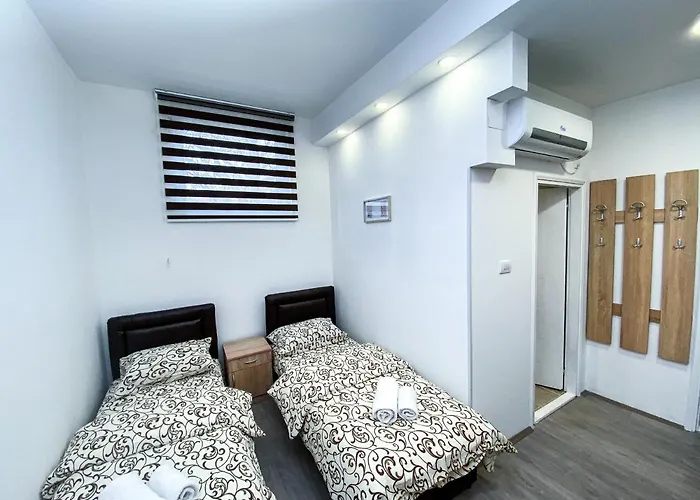 Kiko Διαμέρισμα Ζρένιανιν